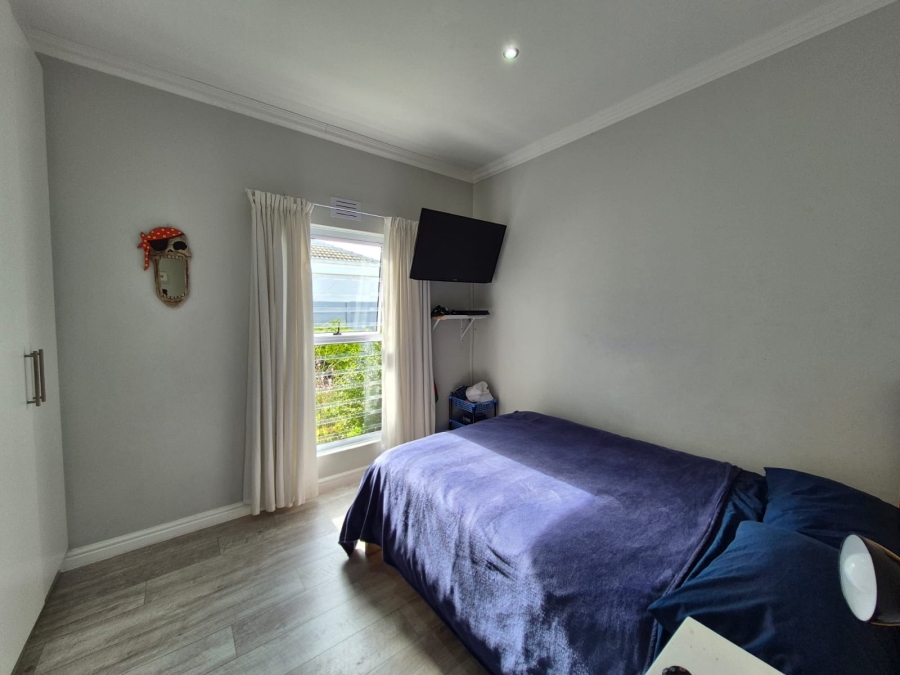 3 Bedroom Property for Sale in Sunningdale Western Cape